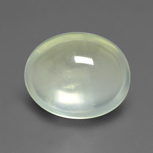 Prehnita verde natural 2,50ct, corte oval, transparente