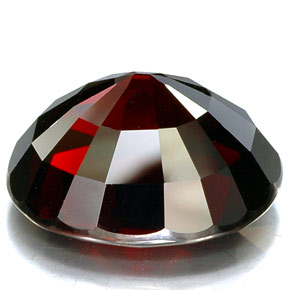 Granada piropo vermelho natural 32,16ct, corte oval, IF