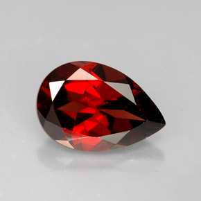 Granada piropo vermelho natural 2,22ct, formato de pêra, VVS-VS