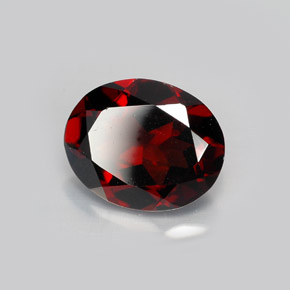 Granada piropo vermelho natural 2,86ct, corte oval, VVS-VS