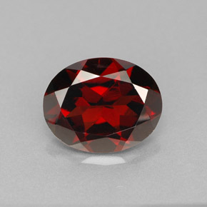 Granada piropo vermelho natural 2,94ct, corte oval, VVS-VS