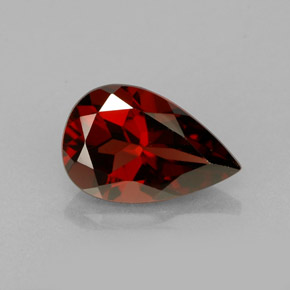 Granada piropo vermelho natural 1,50ct, formato de pêra, VS