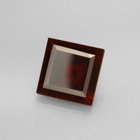 Granada piropo vermelho natural 2,57ct, quadrado, VS