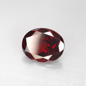 Granada piropo vermelho natural 2,86ct, corte oval, VVS-VS