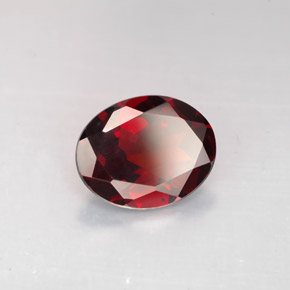 Granada piropo vermelho natural 2,57ct, corte oval, VVS-VS