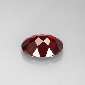 Granada Piropo Vermelho escuro Natural 2.92ct, Corte Oval, VS