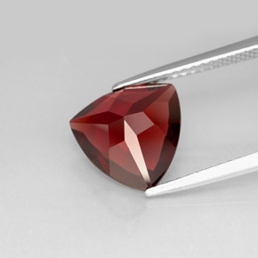 Granada piropo vermelho natural 3,55ct, trillion, VS