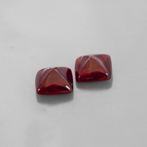 Pedras preciosas de granada piropo vermelho natural de  ct, transparente, transparente/translúcido