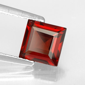 Granada piropo vermelho natural 1,28ct, quadrado, VVS-VS