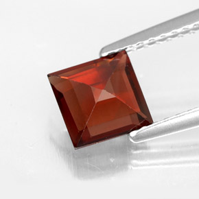 Granada piropo vermelho natural 1,31ct, quadrado, VS