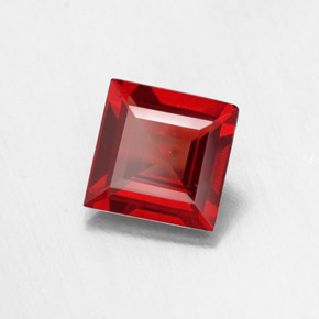 Granada piropo vermelho natural 1,03ct, quadrado, VVS-VS