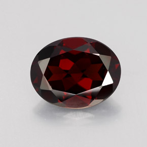 Granada piropo vermelho natural 2,98ct, corte oval, VVS-VS
