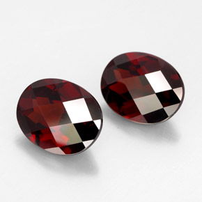 Pedras preciosas de granada piropo vermelho natural de  ct, corte oval, VVS