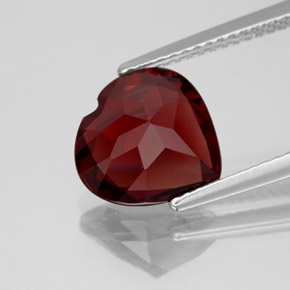 Granada piropo vermelho natural 3,64ct, formato de coração, VS