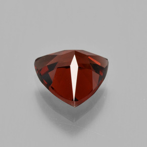 Granada piropo vermelho natural 1,92ct, trillion, VS