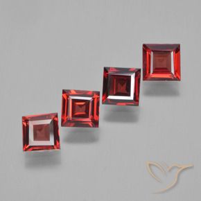 Pedras preciosas de Granada Piropo vermelho médio natural de 2.44 ct, Quadrado, VS