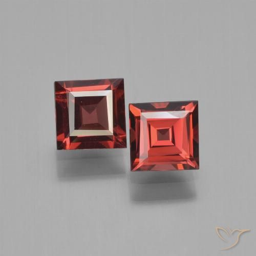 1.51ctw Natural Vermelho escuro Granada Piropo, Quadrado, VS