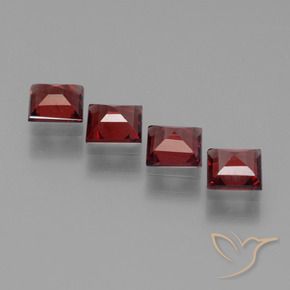 Pedras preciosas de Granada Piropo Vermelho Sangue Profundo natural de 2.52 ct, Quadrado, VS
