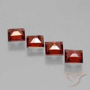 Pedras preciosas de Granada Piropo Vermelho escarlate natural de 2.87 ct, Quadrado, VS