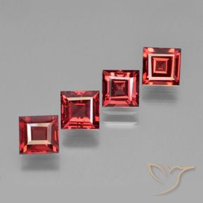 Pedras preciosas de Granada Piropo Vermelho Sangue Profundo natural de 2.77 ct, Quadrado, VS