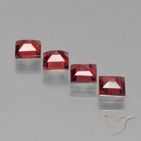 Pedras preciosas de Granada Piropo Vermelho Sangue Profundo natural de 2.77 ct, Quadrado, VS