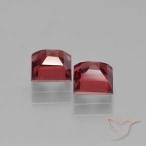 Pedras preciosas de Granada Piropo Vermelho Escarlate Profundo natural de 1.79 ct, Quadrado, VS