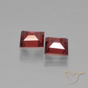 Pedras preciosas de Granada Piropo Vermelho Sangue Profundo natural de 1.47 ct, Quadrado, VS
