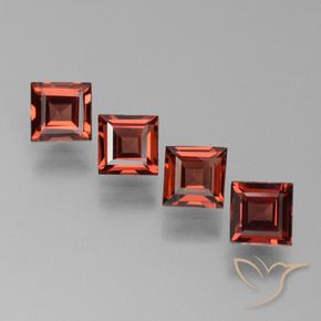 Pedras preciosas de Granada Piropo vermelho médio natural de 2.67 ct, Quadrado, VS
