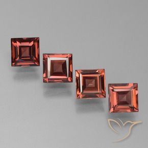 Pedras preciosas de Granada Piropo vermelho médio natural de 3.09 ct, Quadrado, VS