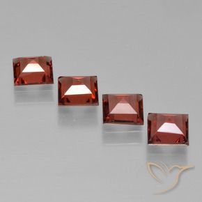 Pedras preciosas de Granada Piropo vermelho médio natural de 2.45 ct, Quadrado, VS