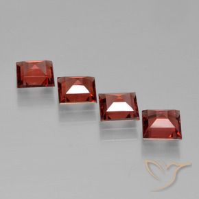 Pedras preciosas de Granada Piropo vermelho médio natural de 2.65 ct, Quadrado, VS