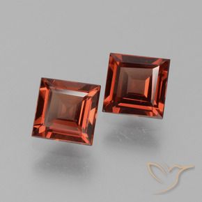 Pedras preciosas de Granada Piropo vermelho médio natural de 1.58 ct, Quadrado, VVS-VS