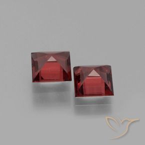 Pedras preciosas de Granada Piropo Vinho Tinto Profundo natural de 1.50 ct, Quadrado, VVS-VS