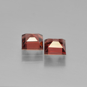 Pedras preciosas de Granada Piropo vermelho médio natural de 1.68 ct, Quadrado, VS
