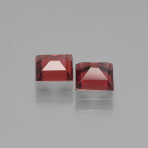 Pedras preciosas de Granada Piropo Vermelho escuro natural de 1.36 ct, Quadrado, VS