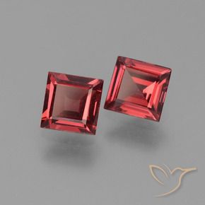 Pedras preciosas de Granada Piropo Vermelho escuro natural de 1.46 ct, Quadrado, VVS-VS
