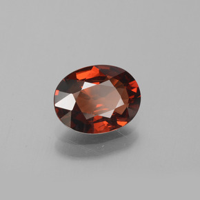 Granada piropo vermelho natural 1,86ct, corte oval, VVS-VS