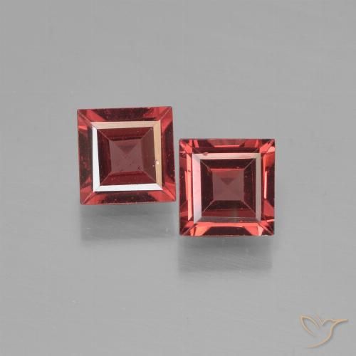 1.36ctw Natural Vermelho escuro Granada Piropo, Quadrado, VVS