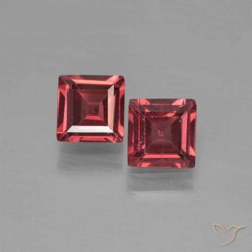 1.35ctw Natural Vermelho escuro Granada Piropo, Quadrado, VS
