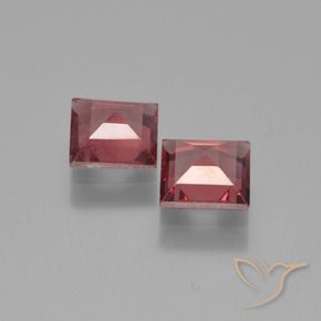 Pedras preciosas de Granada Piropo Vinho Tinto Profundo natural de 1.45 ct, Quadrado, VS