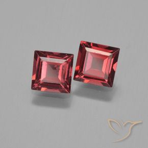 Pedras preciosas de Granada Piropo Vinho Tinto Profundo natural de 1.48 ct, Quadrado, VS
