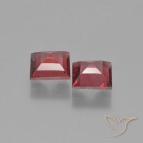 Pedras preciosas de Granada Piropo Vinho Tinto Profundo natural de 1.54 ct, Quadrado, VVS
