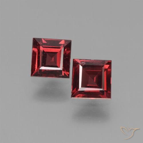 1.52ctw Natural Vermelho escuro Granada Piropo, Quadrado, VS