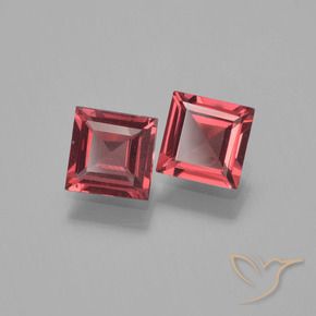 Pedras preciosas de Granada Piropo Vermelho escarlate natural de 1.33 ct, Quadrado, VVS-VS