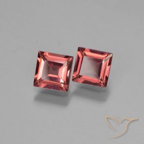Pedras preciosas de Granada Piropo Vinho Tinto Profundo natural de 1.49 ct, Quadrado, VS