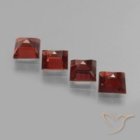 Pedras preciosas de Granada Piropo Vermelho escuro natural de 3.22 ct, Quadrado, VS
