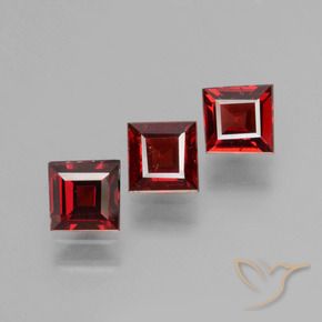 Pedras preciosas de Granada Piropo Vermelho Sangue Profundo natural de 1.70 ct, Quadrado, VS