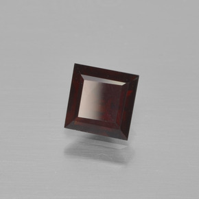 Granada piropo vermelho natural 0,64ct, quadrado, VS