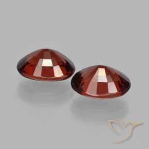 Pedras preciosas de Granada Piropo Vermelho escuro natural de 3.06 ct, oval, VVS-VS