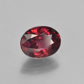 Granada Piropo Vermelho escuro Natural 1.84ct, Corte Oval, VS